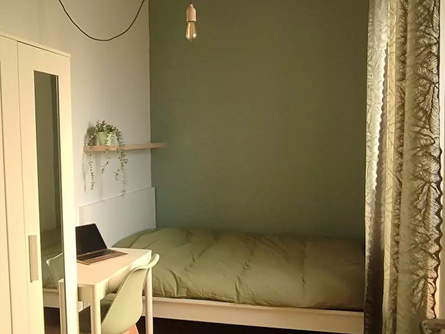 Immagine 9 di Camera in affitto  in Via Pinerolo a Torino