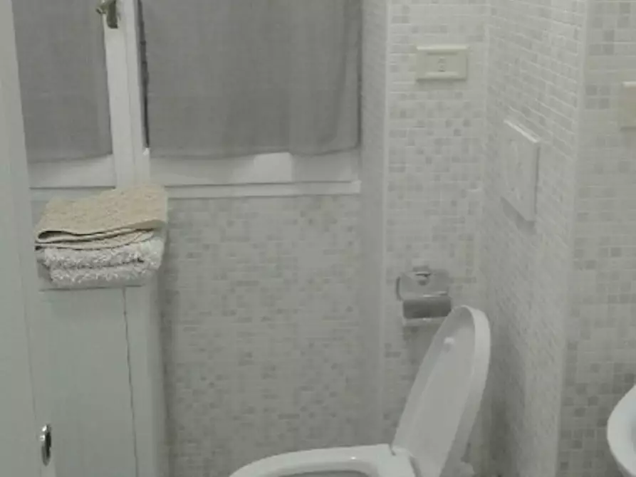 Immagine 10 di Camera in affitto  in Piazza Bologna a Roma