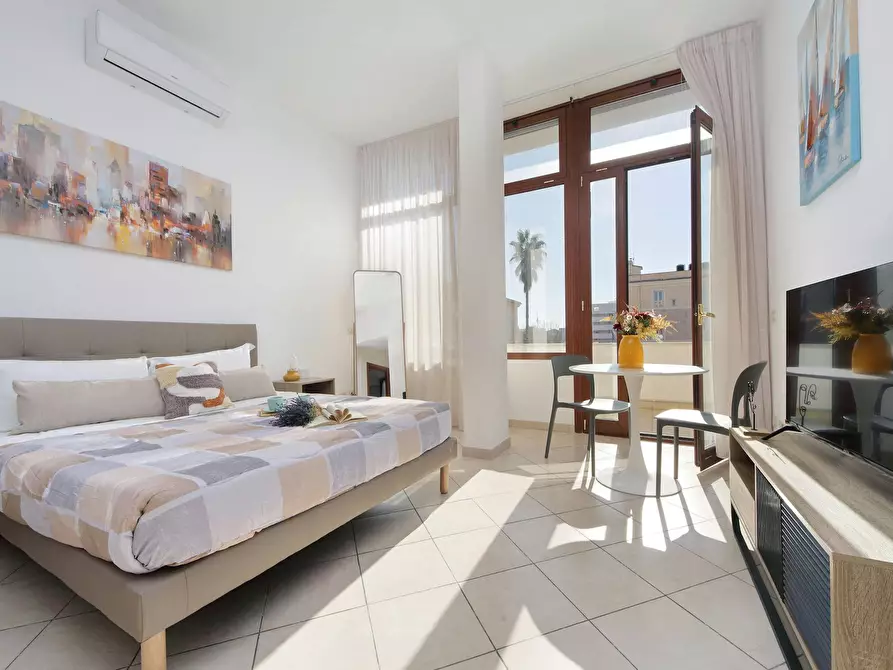 Immagine 2 di Appartamento in affitto  in Piazza G. Battista Grassi a Fiumicino