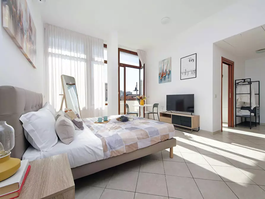 Immagine 5 di Appartamento in affitto  in Piazza G. Battista Grassi a Fiumicino