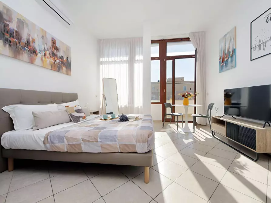 Immagine 3 di Appartamento in affitto  in Piazza G. Battista Grassi a Fiumicino