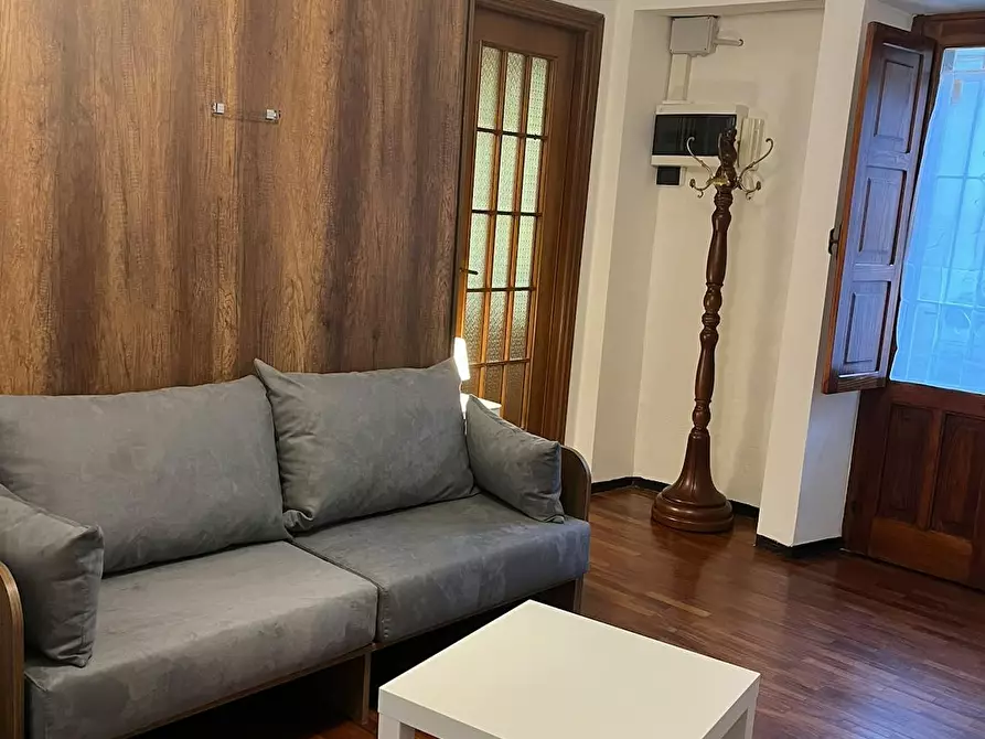 Immagine 1 di Appartamento in affitto  in Via Silvio Pellico a Torino