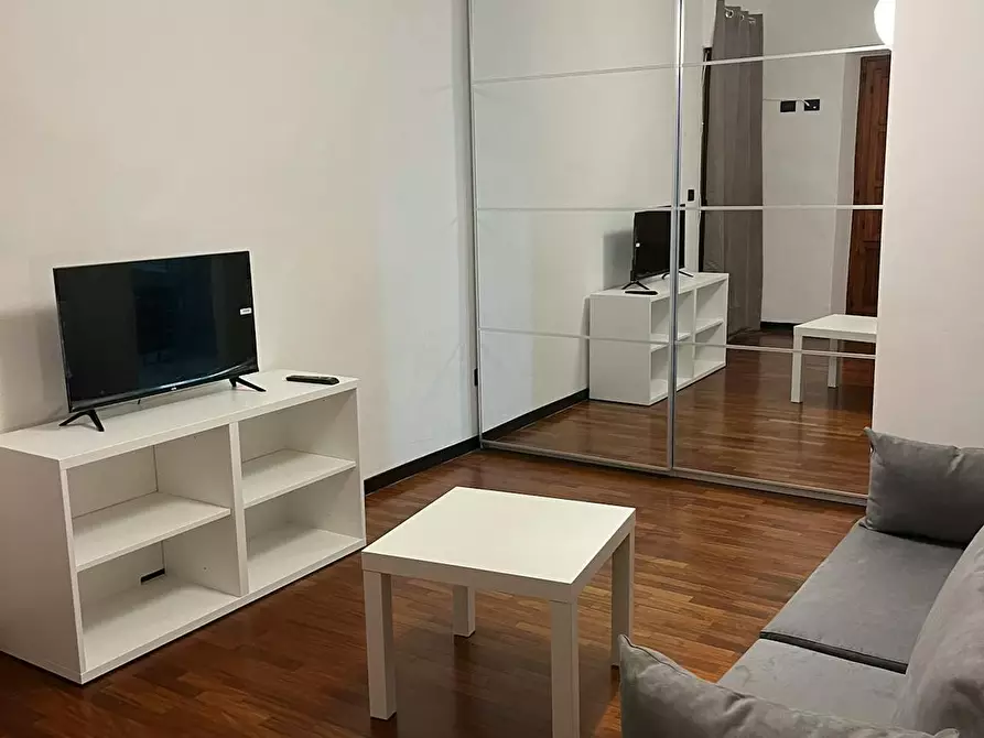 Immagine 4 di Appartamento in affitto  in Via Silvio Pellico a Torino