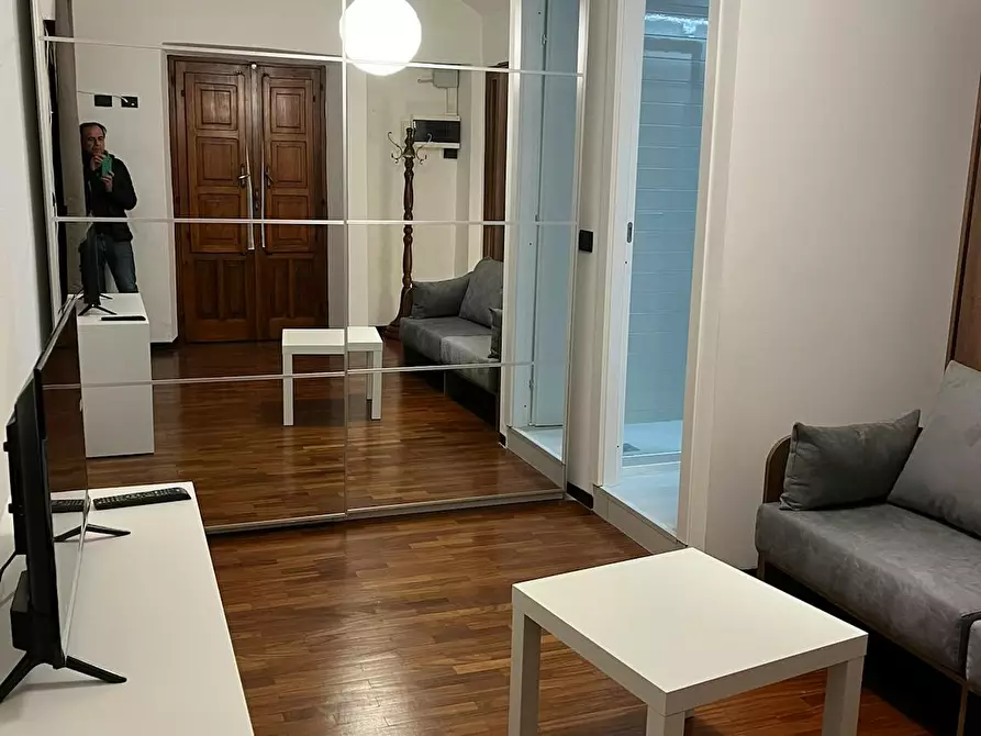 Immagine 5 di Appartamento in affitto  in Via Silvio Pellico a Torino