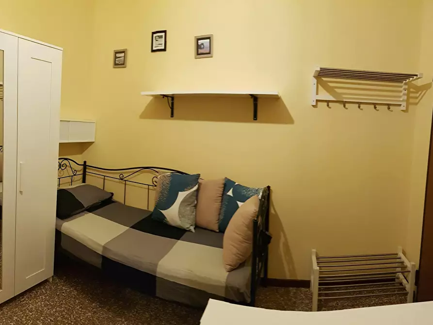 Immagine 2 di Appartamento in affitto  in Via Gianfranco Zuretti a Milano