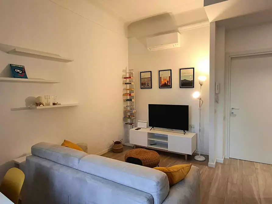 Immagine 8 di Appartamento in affitto  in Via Lorenteggio a Milano