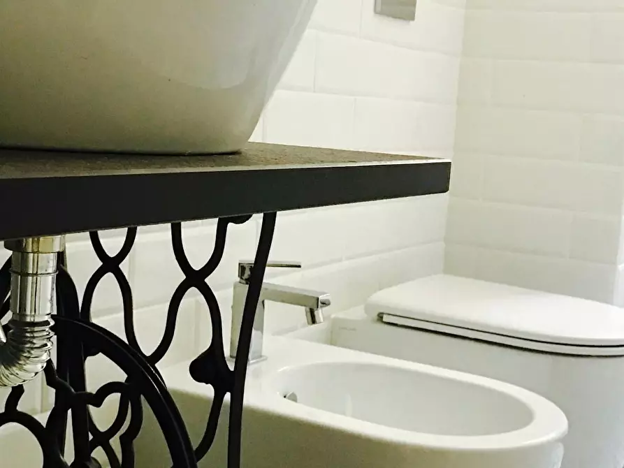 Immagine 5 di Camera in affitto  in Via Illirico a Milano