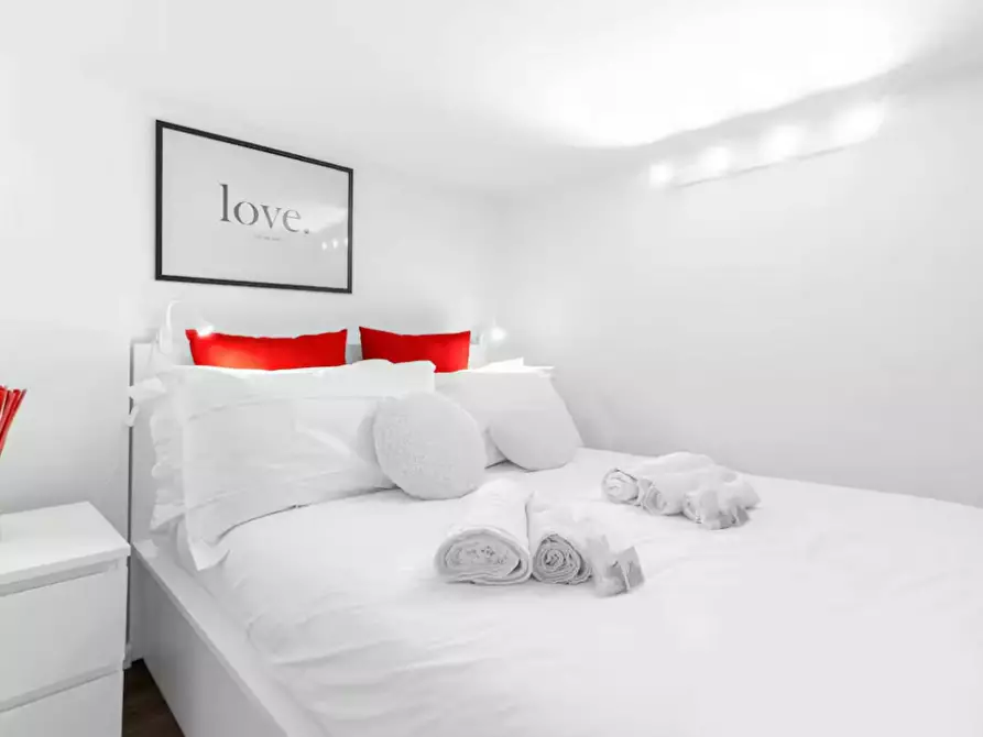 Immagine 1 di Appartamento in affitto  in Via Ambrogio Binda a Milano