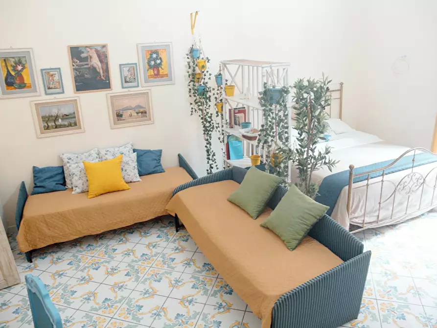 Immagine 6 di Appartamento in affitto  in Via Salvator Rosa a Napoli