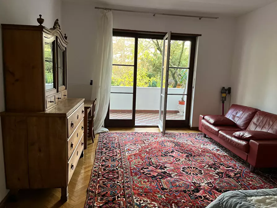 Immagine 10 di Appartamento in affitto  in Sybelstraße a Düsseldorf