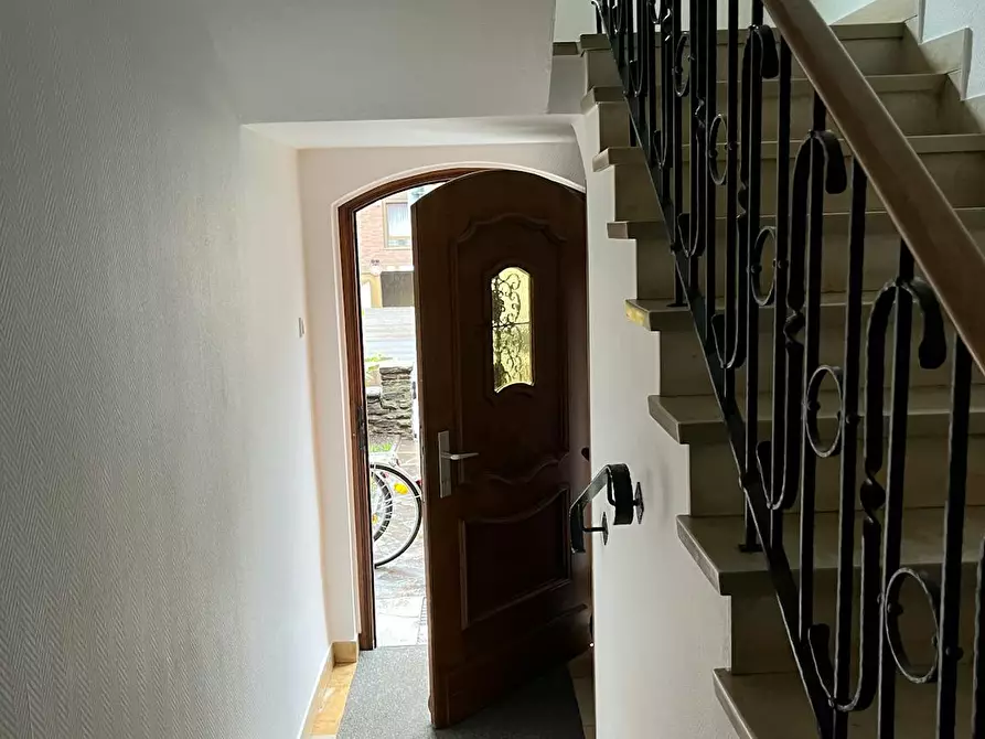 Immagine 2 di Appartamento in affitto  in Sybelstraße a Düsseldorf