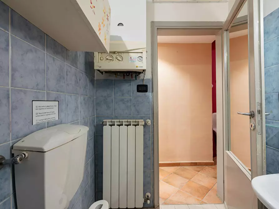 Immagine 10 di Appartamento in affitto  in Via delle Pinzochere a Firenze