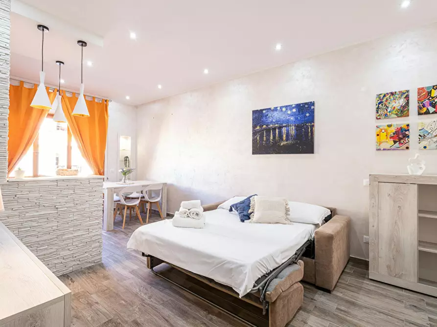 Immagine 6 di Appartamento in affitto  in Via delle Baleniere a Roma