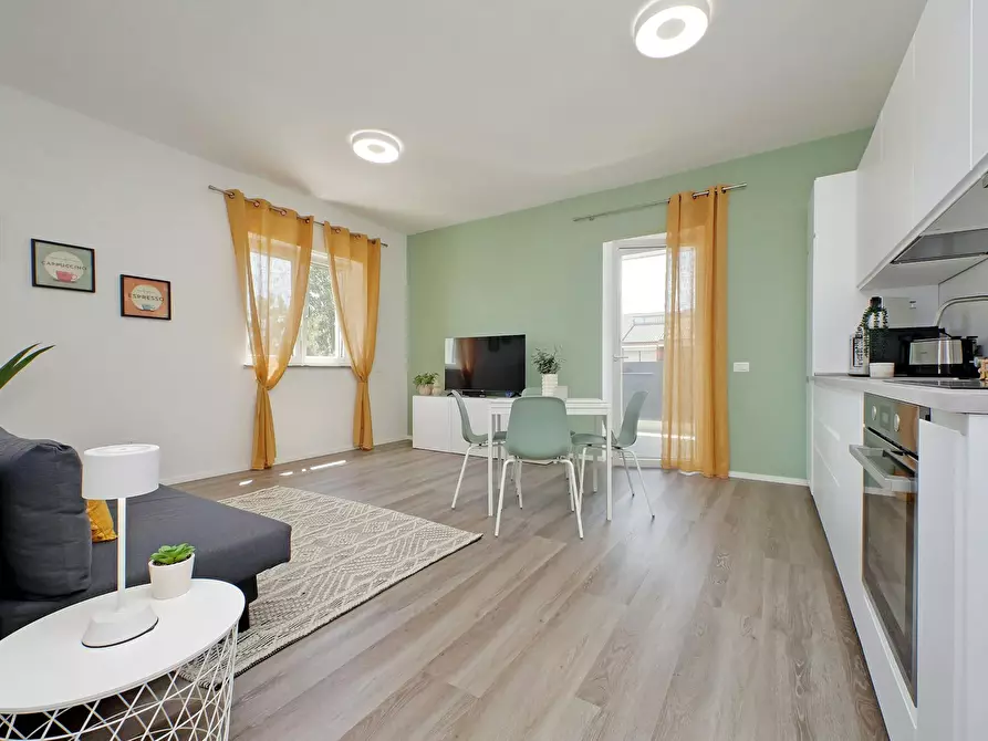 Immagine 9 di Appartamento in affitto  in Via Giuseppe Bignami a Fiumicino