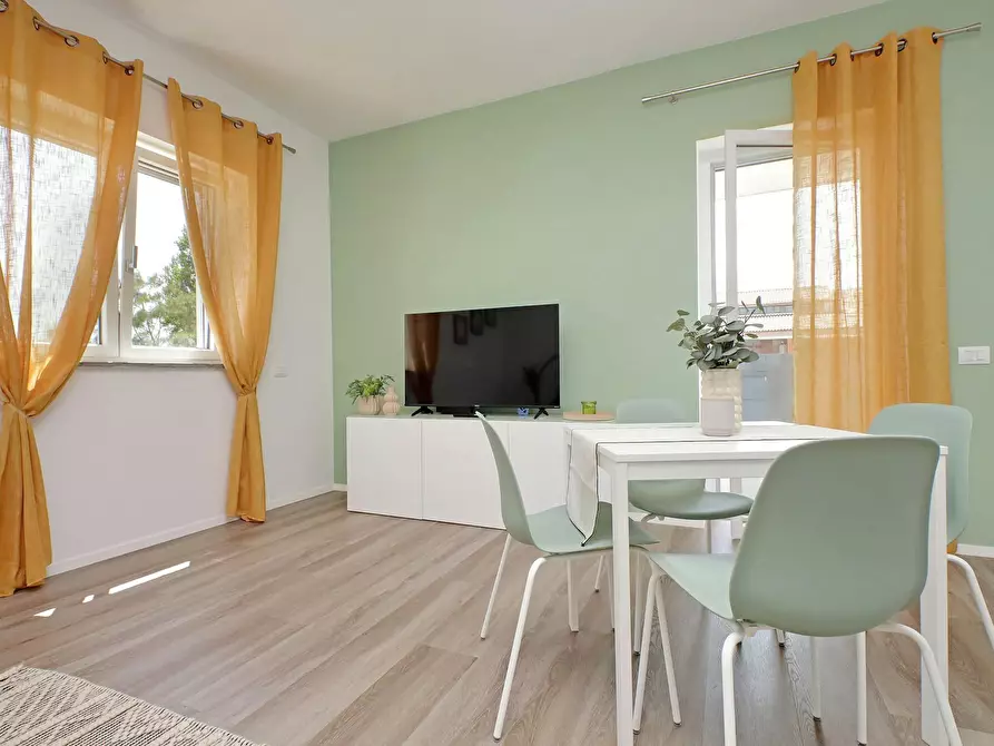 Immagine 4 di Appartamento in affitto  in Via Giuseppe Bignami a Fiumicino