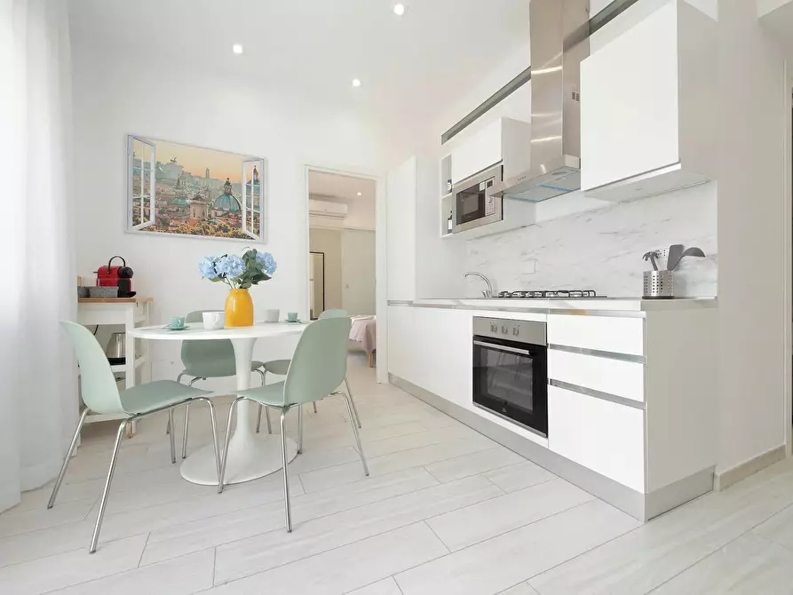 Immagine 8 di Appartamento in affitto  in Viale Ammiraglio del Bono a Roma