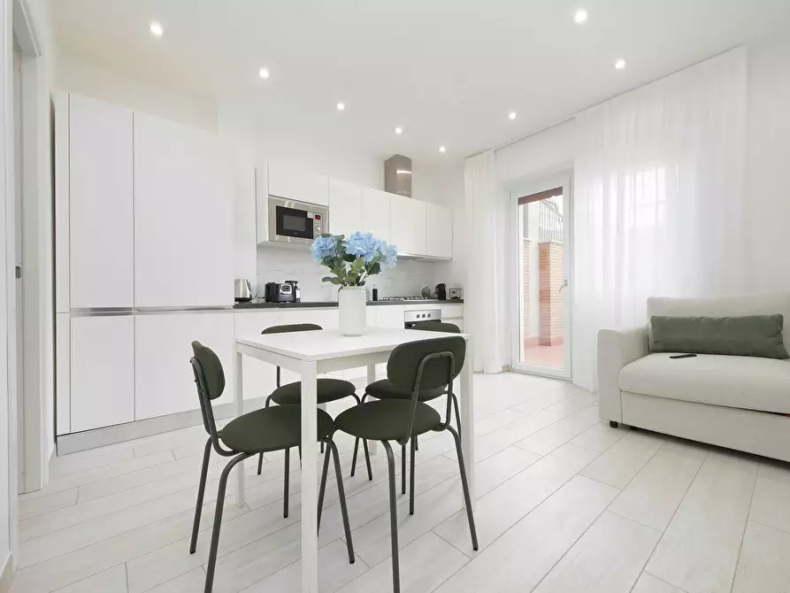 Immagine 3 di Appartamento in affitto  in Viale Ammiraglio del Bono a Roma