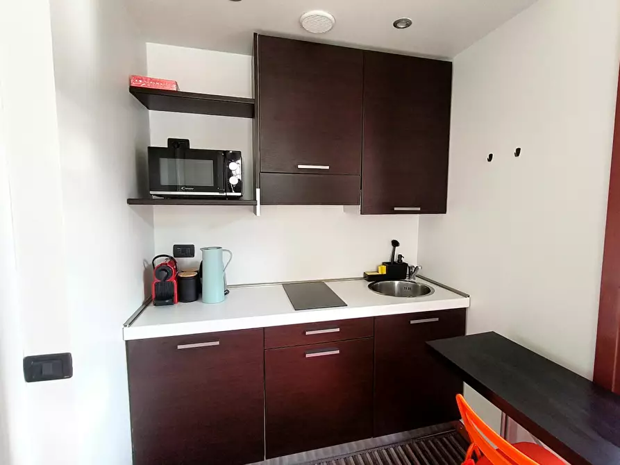 Immagine 8 di Appartamento in affitto  in Via Garofalo a Milano