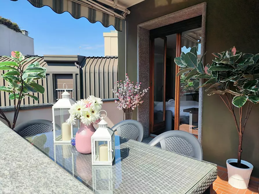 Immagine 1 di Appartamento in affitto  in Via Garofalo a Milano