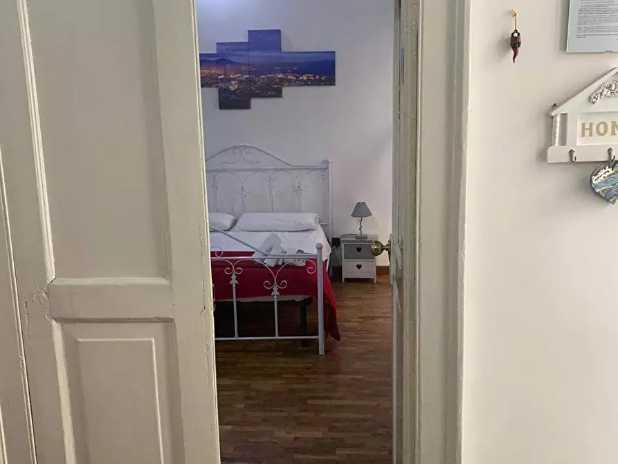 Immagine 3 di Appartamento in affitto  in Via dei Tribunali a Napoli