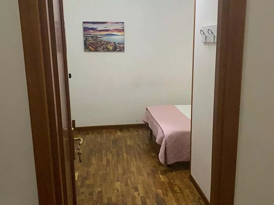 Immagine 2 di Appartamento in affitto  in Via dei Tribunali a Napoli
