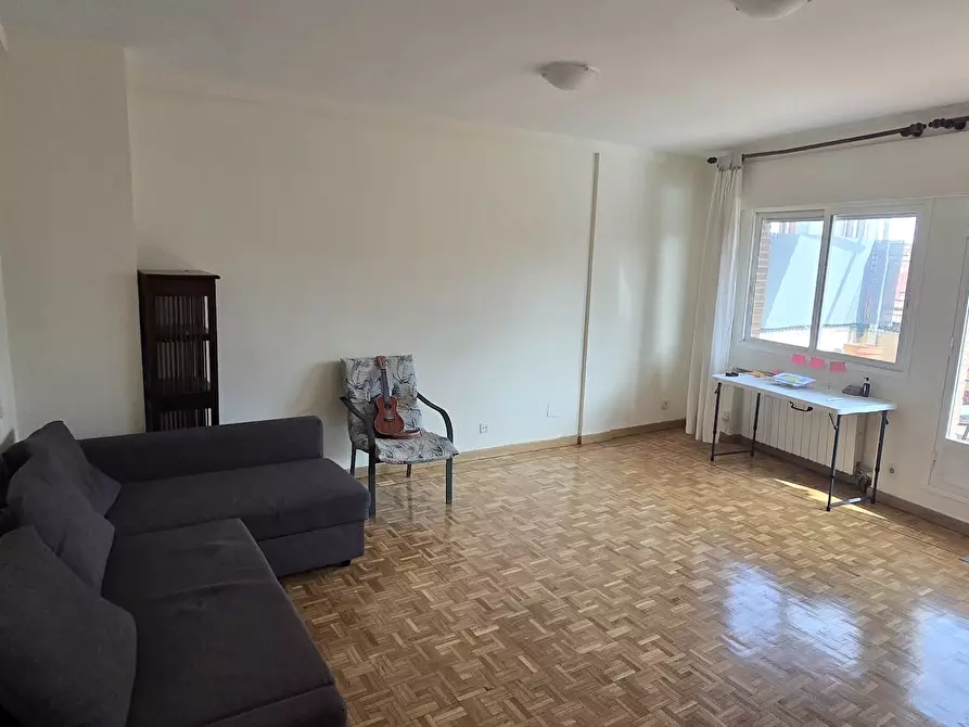 Immagine 10 di Camera in affitto  in Calle de Vázquez de Mella a Madrid