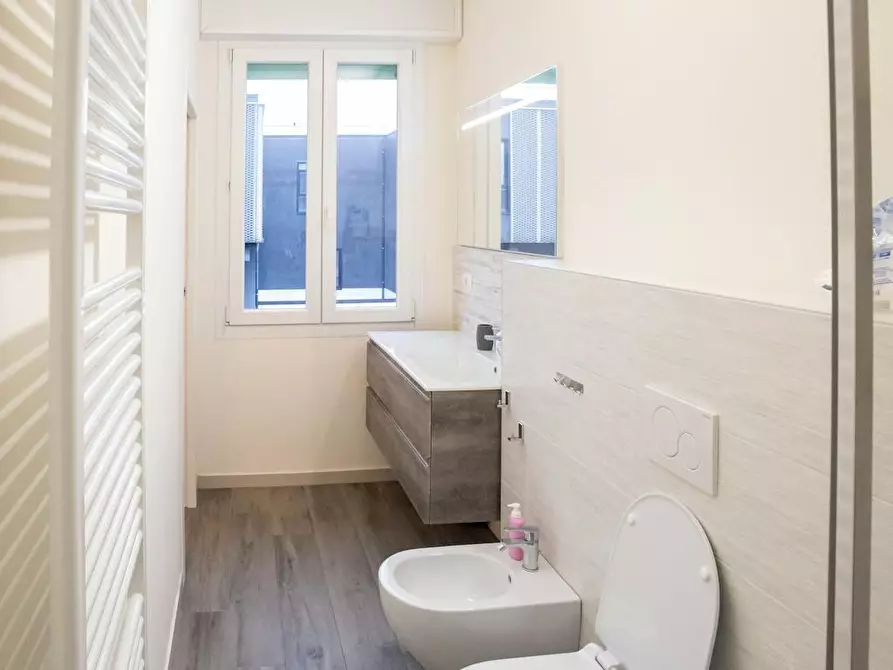 Immagine 5 di Appartamento in affitto  in Via Alessandro Tiarini a Bologna