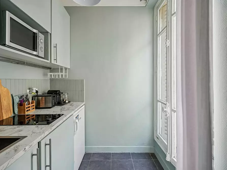 Immagine 9 di Appartamento in affitto  in Rue Pierre Semard a Paris