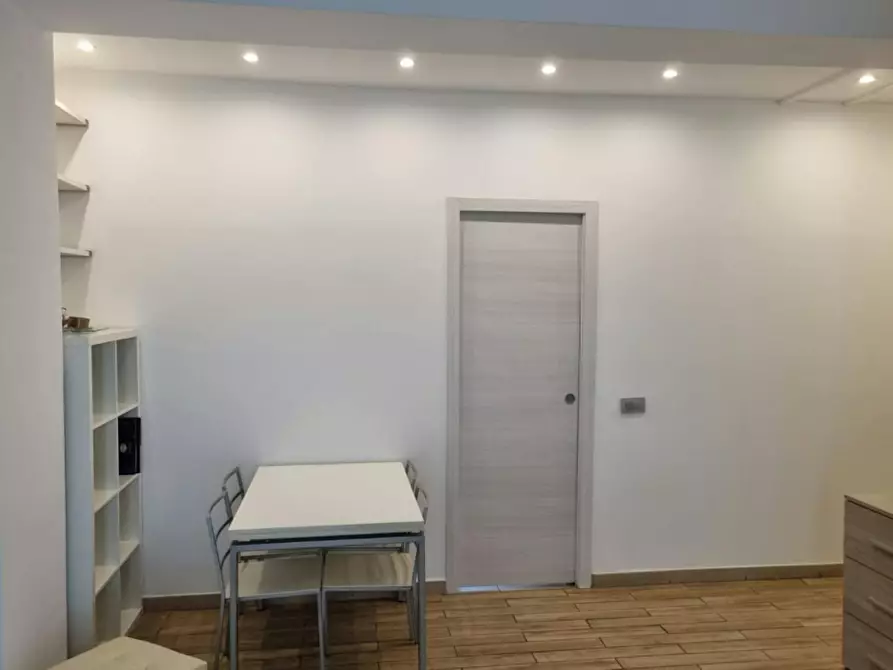 Immagine 5 di Appartamento in affitto  in Viale Cassala a Milano