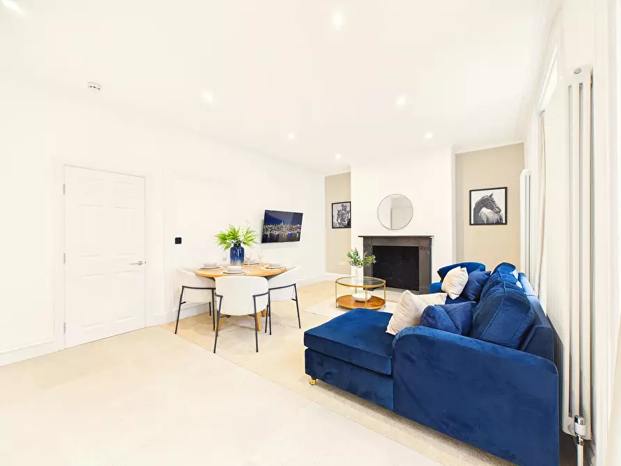 Immagine 1 di Appartamento in affitto  in Henrietta Street a Cheltenham