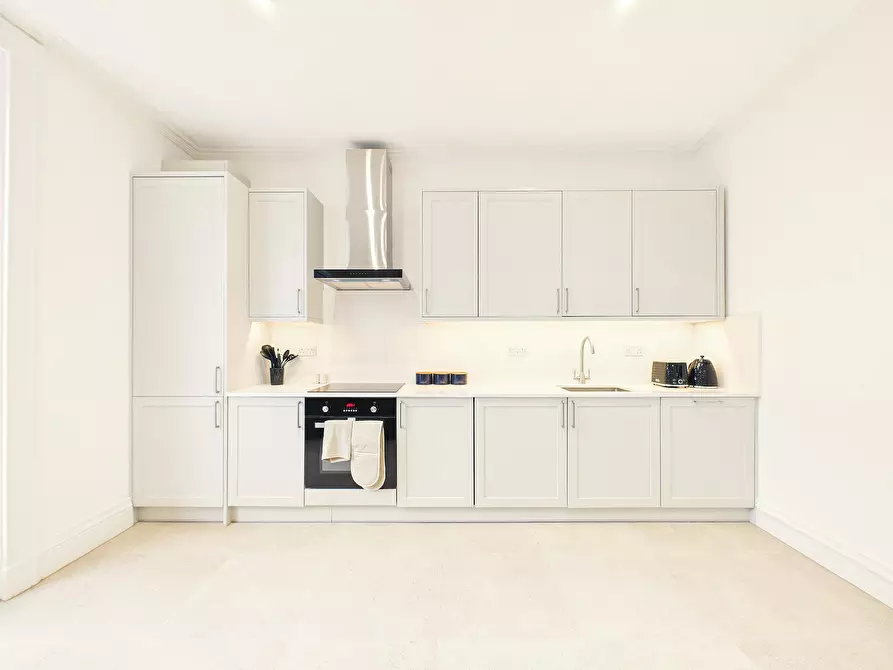 Immagine 5 di Appartamento in affitto  in Henrietta Street a Cheltenham