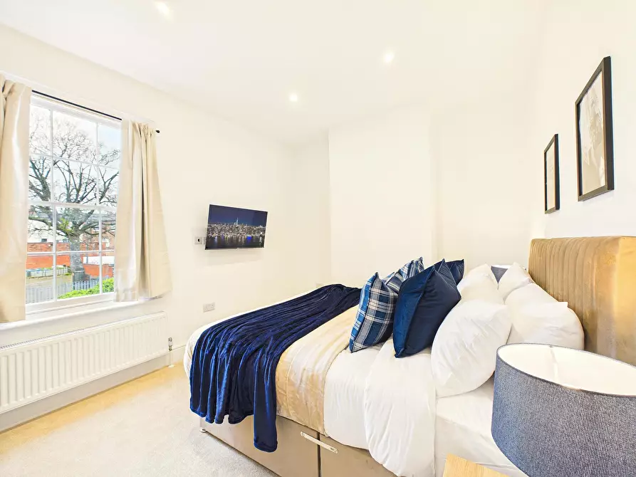 Immagine 9 di Appartamento in affitto  in Henrietta Street a Cheltenham