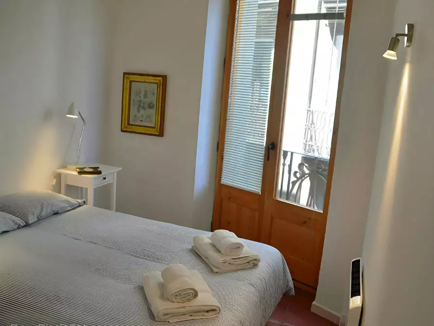 Immagine 3 di Appartamento in affitto  in La Rambla a Barcelona
