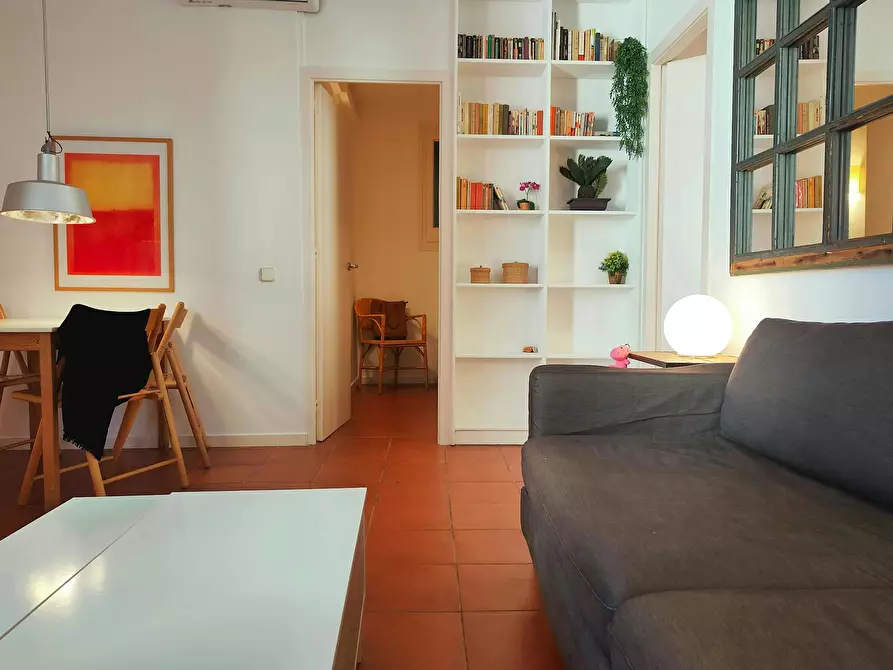 Immagine 3 di Appartamento in affitto  in La Rambla a Barcelona