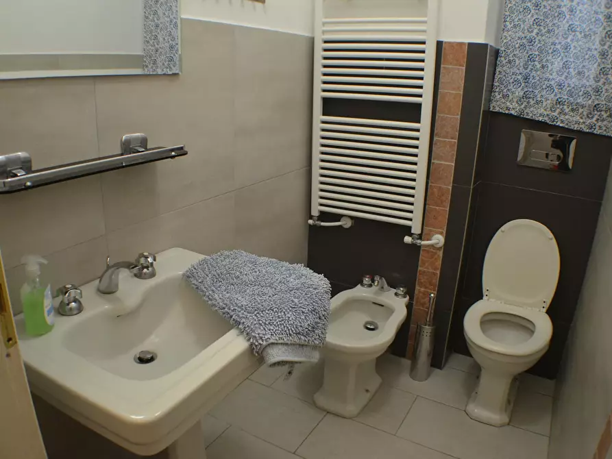 Immagine 8 di Appartamento in affitto  in Corso Giulio Cesare a Torino