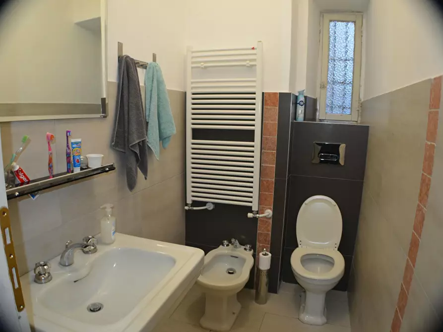 Immagine 7 di Appartamento in affitto  in Corso Giulio Cesare a Torino