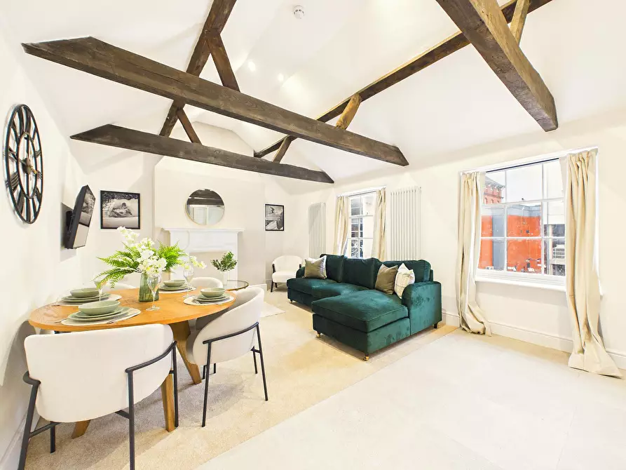 Immagine 3 di Appartamento in affitto  in Henrietta Street a Cheltenham