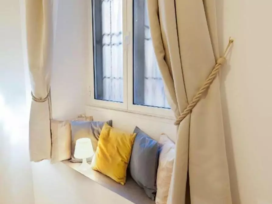 Immagine 7 di Appartamento in affitto  in Viale Giulio Cesare a Roma