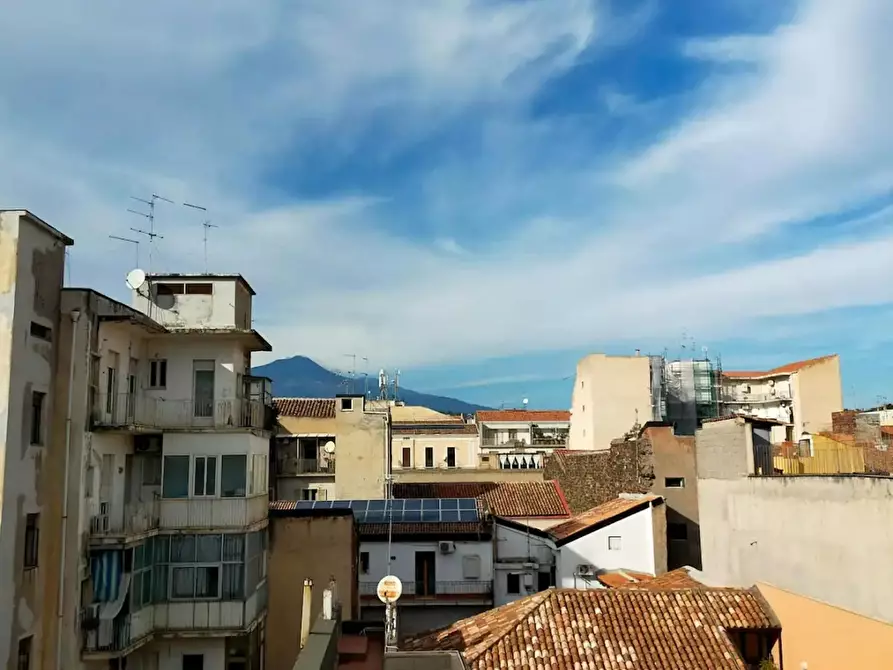 Immagine 2 di Appartamento in affitto  in Via Umberto I a Catania