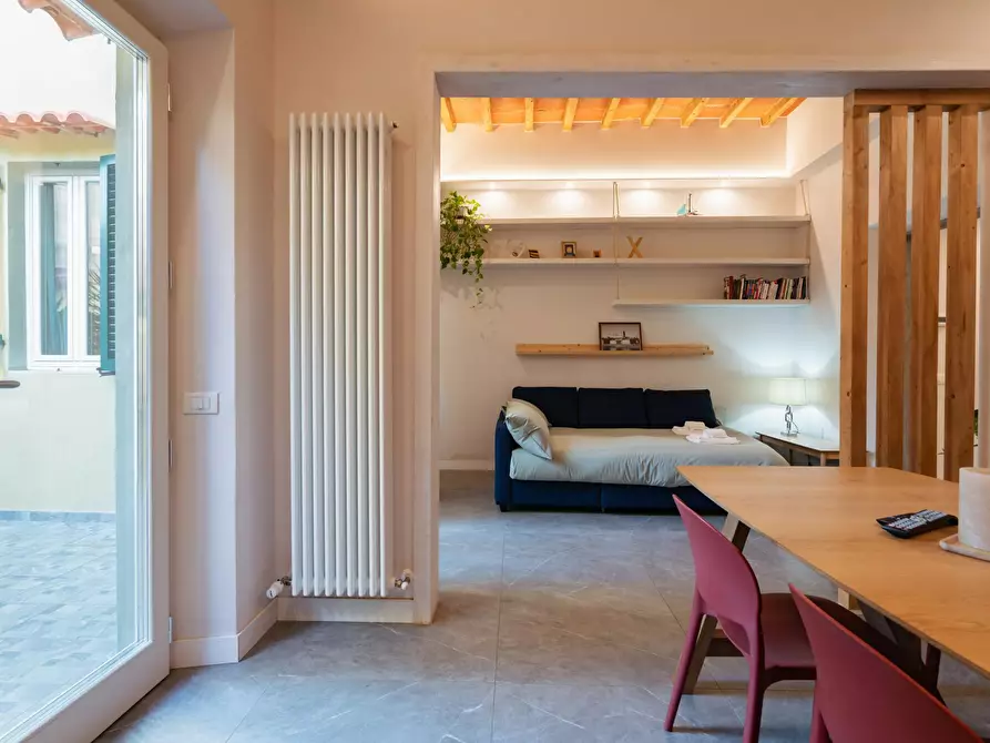 Immagine 10 di Appartamento in affitto  in Via delle Panche a Firenze