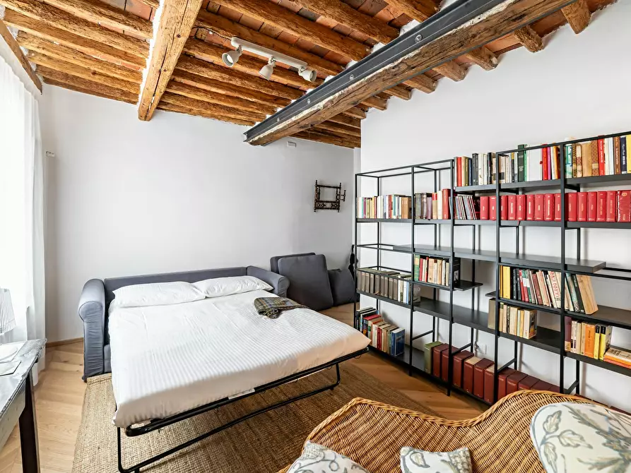 Immagine 2 di Appartamento in affitto  in Via Galli Tassi a Lucca