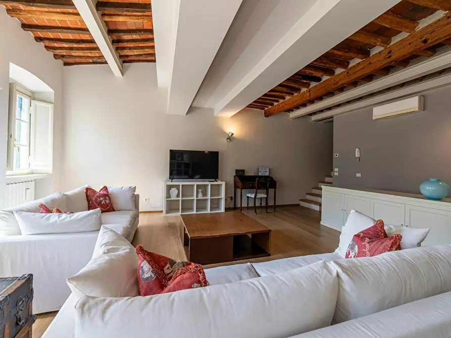 Immagine 5 di Appartamento in affitto  in Via S. Nicolao a Lucca