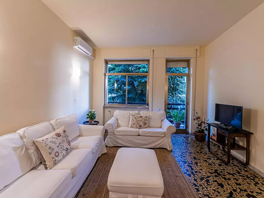 Immagine 1 di Appartamento in affitto  in Viale Carlo del Prete a Lucca