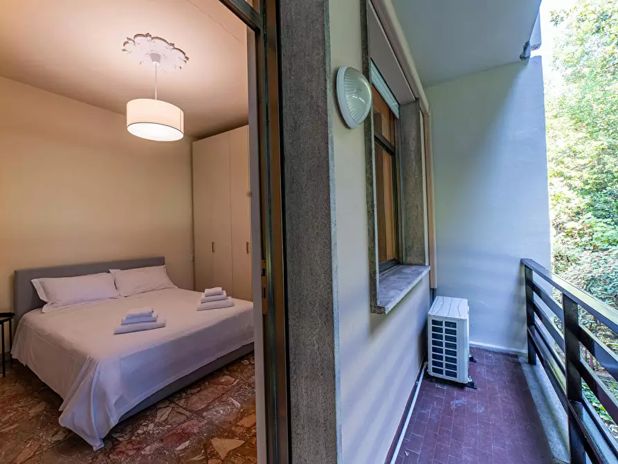 Immagine 8 di Appartamento in affitto  in Viale Carlo del Prete a Lucca