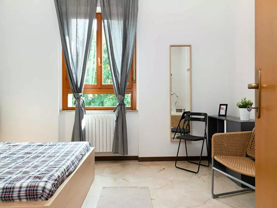 Immagine 4 di Camera in affitto  in Via Fratelli Fraschini a Milano
