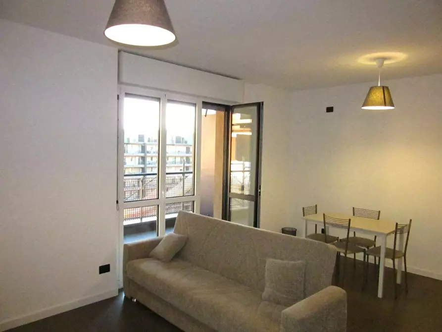 Immagine 1 di Appartamento in affitto  in Via Enrico Cosenz a Milano