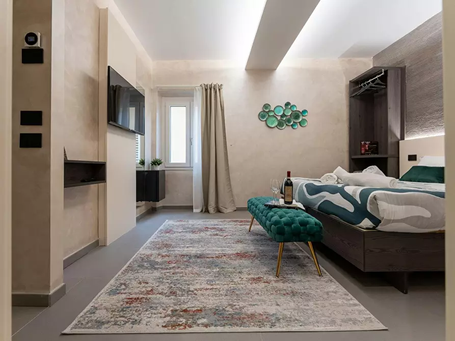 Immagine 1 di Camera in affitto  in Via Faenza a Firenze