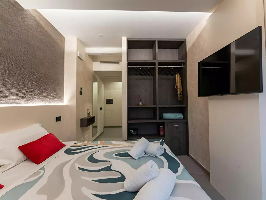 Immagine 7 di Camera in affitto  in Via Faenza a Firenze