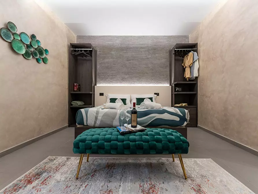 Immagine 5 di Camera in affitto  in Via Faenza a Firenze