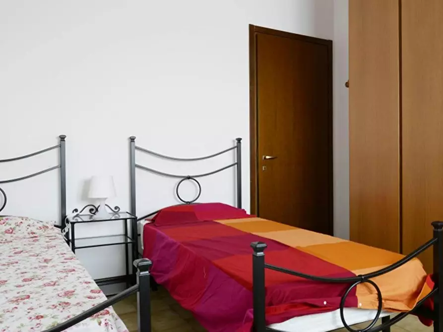 Immagine 1 di Camera condivisa in affitto  in Via Lodovico Il Moro a Milano